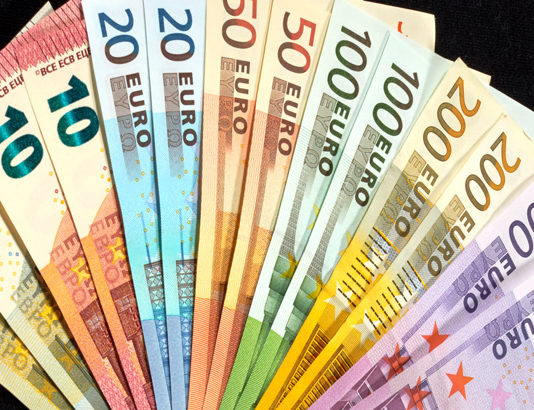 „Wir erklären dem Bargeld den Krieg!!“