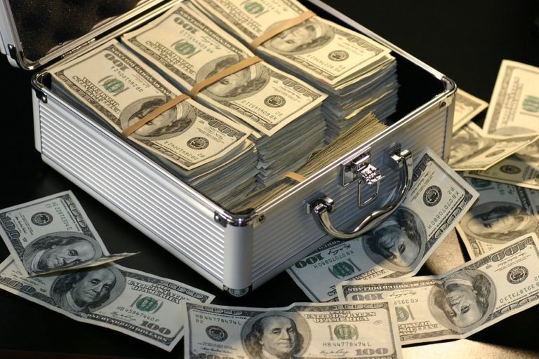 Blockaden bezüglich Geld (Warum du kein Geld anziehst – Manifestiere Fülle)