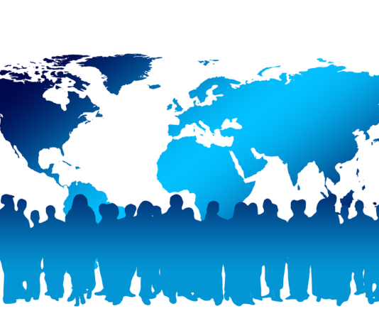 Wie das „System“ die Bevölkerung gezielt manipuliert – „10 Strategien der Manipulation“