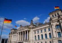 Die gespaltene Zunge der Geschichte – Das große Leiden