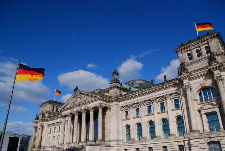 Die gespaltene Zunge der Geschichte – Das große Leiden